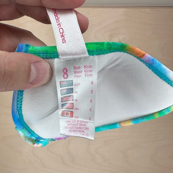 2Chillies Women’s Bird of Paradise Bikini Swimsuit Top Size 4 - Picture 4 of 5